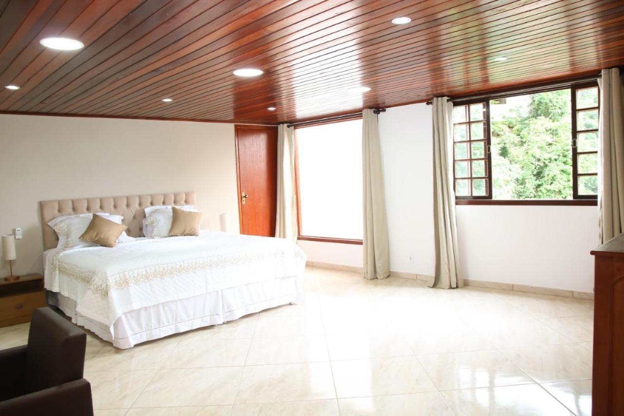 Superior King Suite
