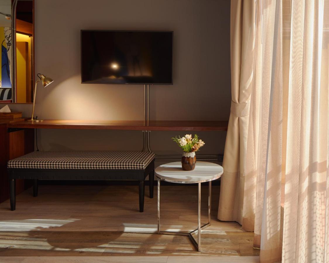 Superior Double Room with Balcony
