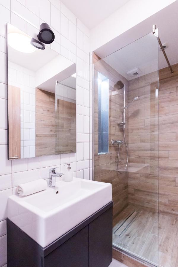 Two-Bedroom Apartment,1160595543:JPEG