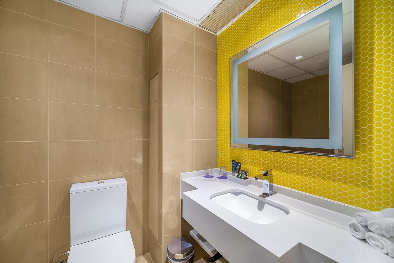 Executive King Room