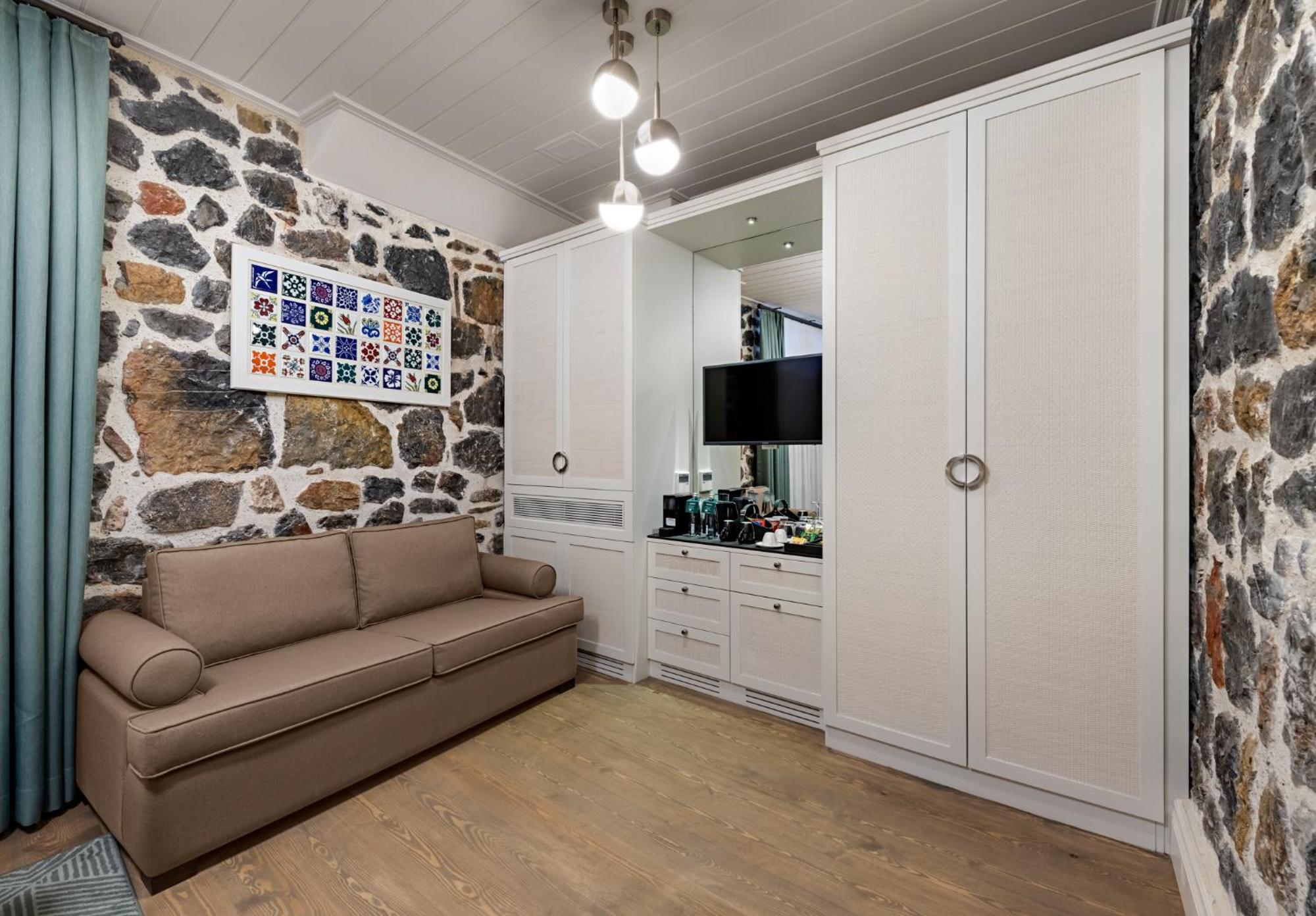Superior Room on Basement