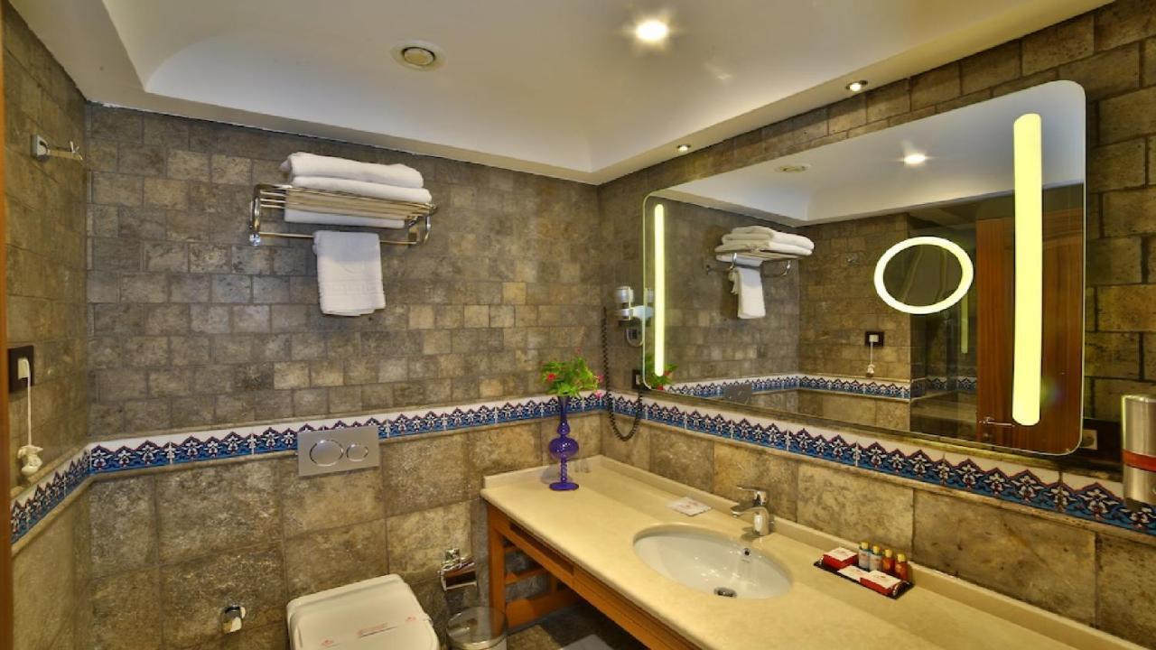 Deluxe Triple Room with Sea View