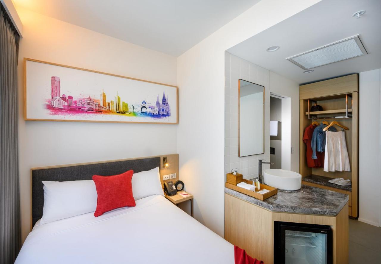 Compact Double Room