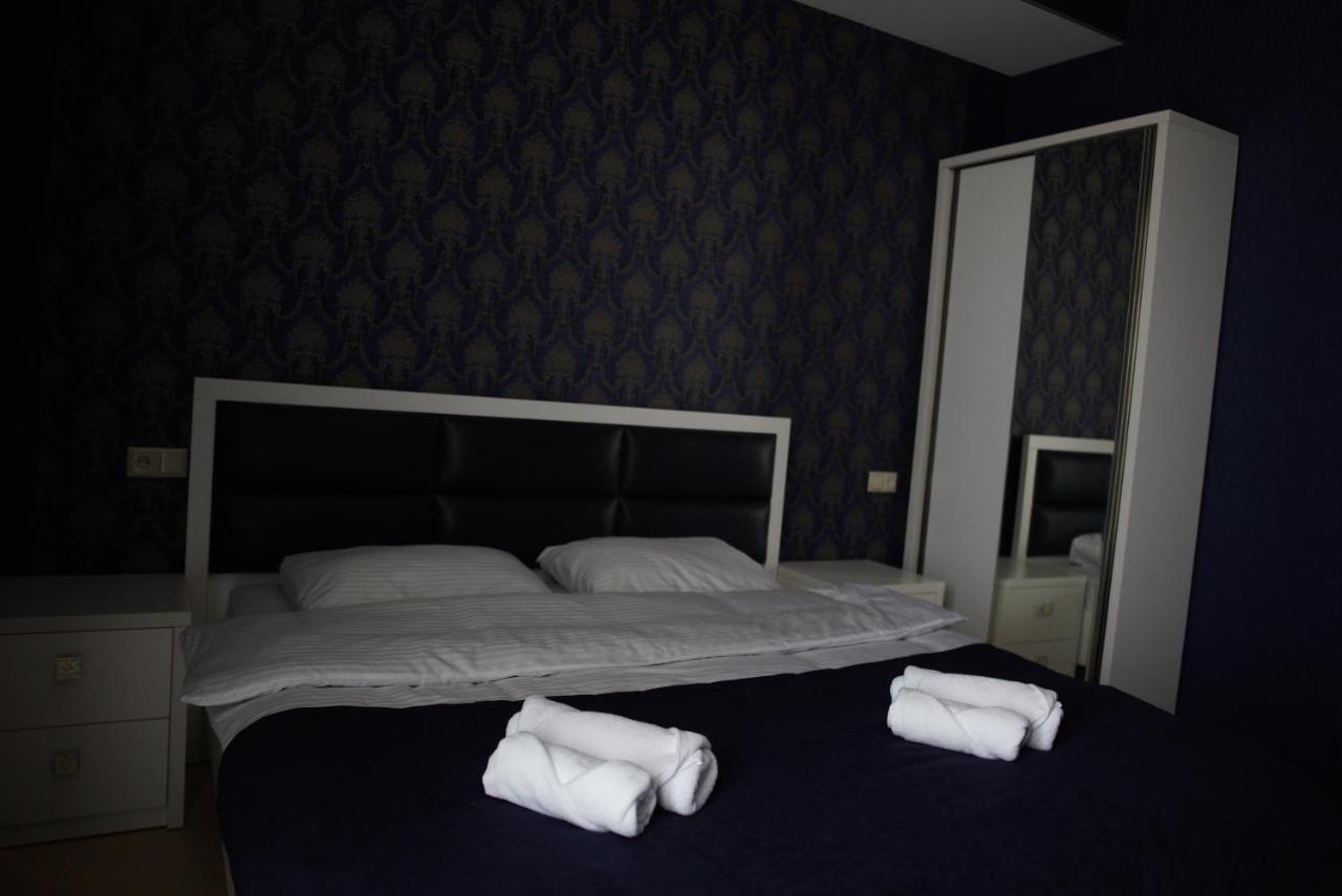 King Room with Mountain View