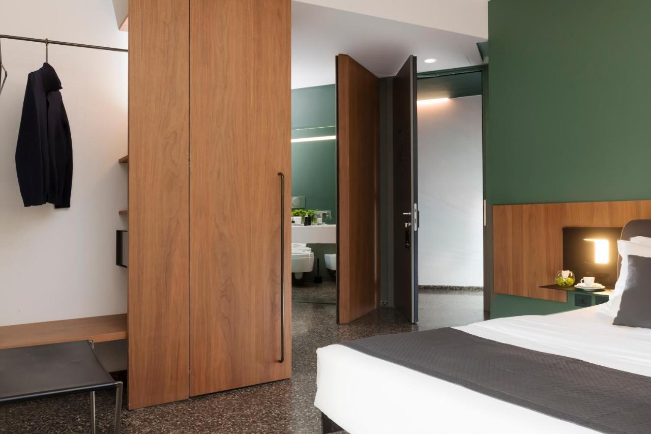 Deluxe Double or Twin Room with Terrace