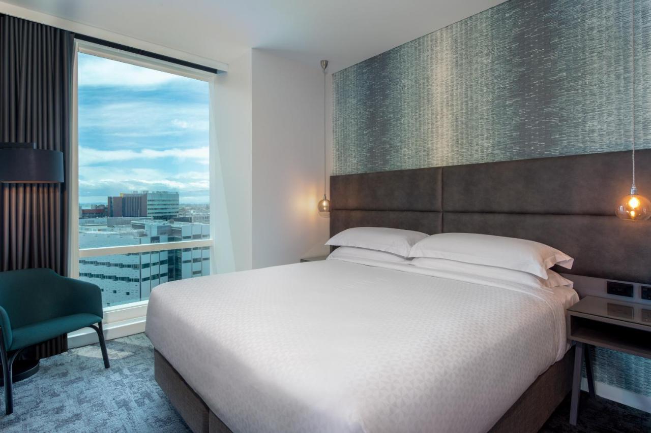 One Bedroom Suite
