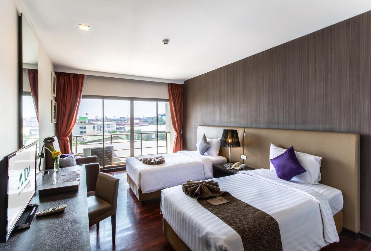 Deluxe Double or Twin Room