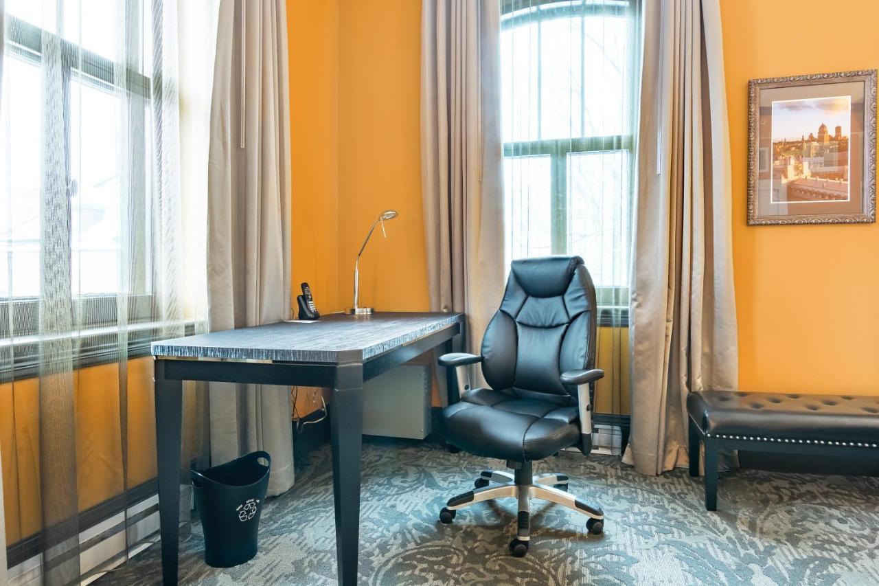 Executive King Room,999376860:JPEG