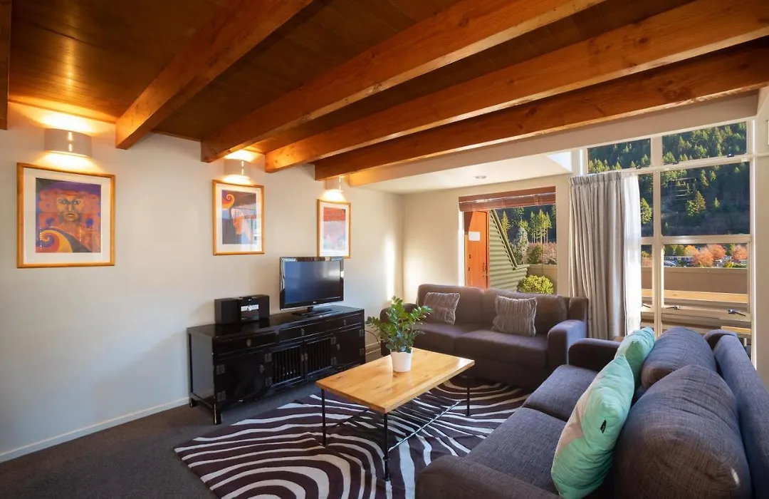 Cranbury Court Apartments-1