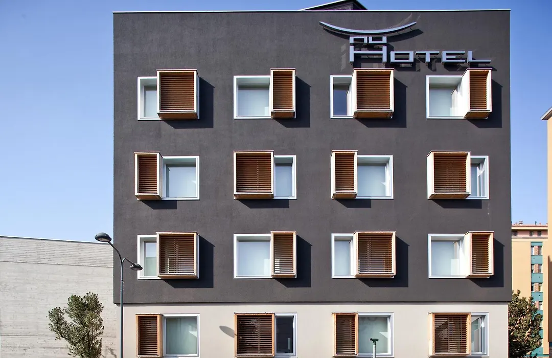 Nu Hotel-1