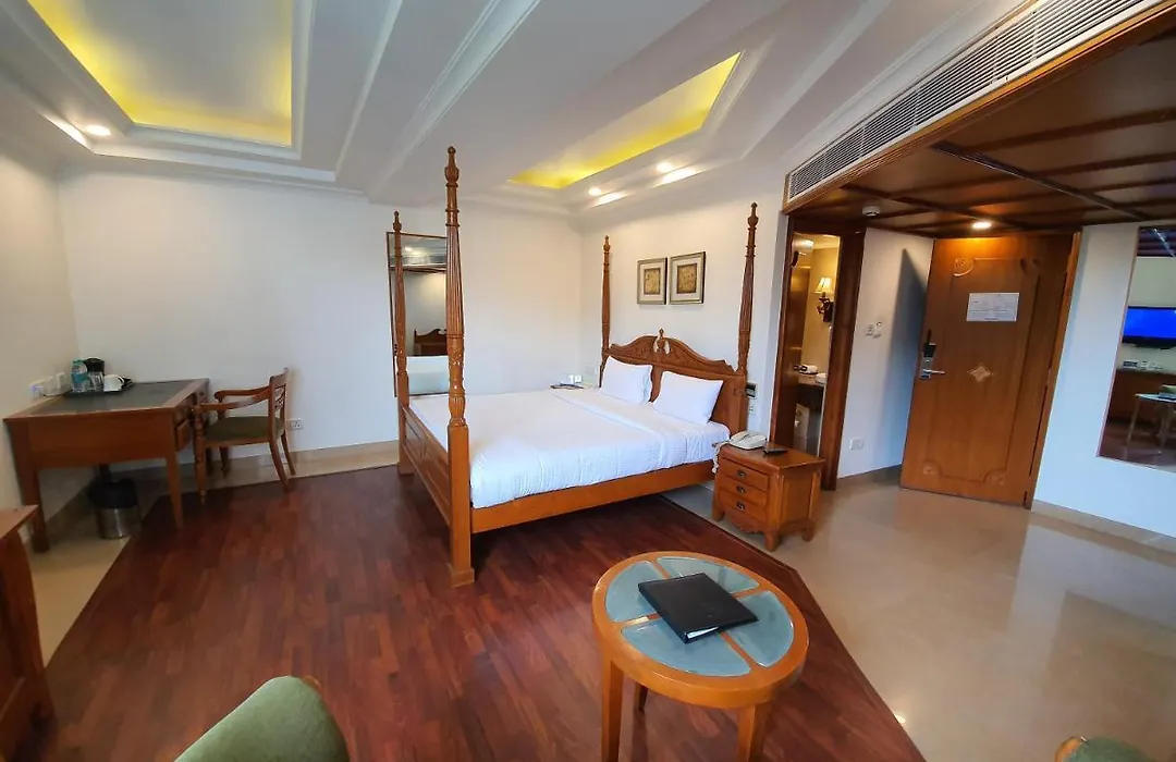 Shravanthi Sarovar Portico-1