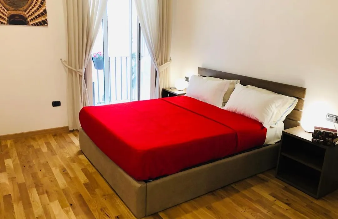 Domus Studio 25 Bed & Breakfast-1