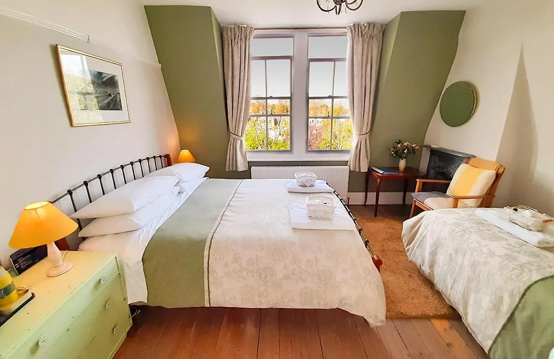 Muswell Hill B&B-1