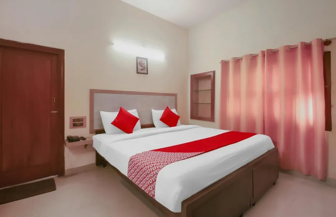 Hotel Kaveri-1