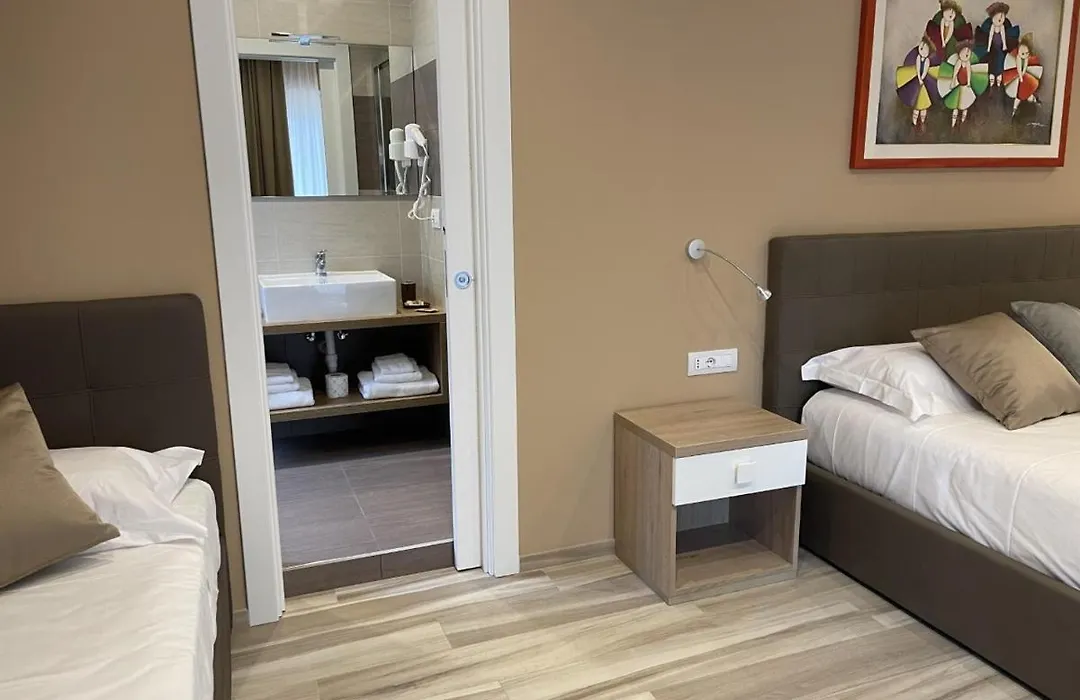 Martini Suite-1