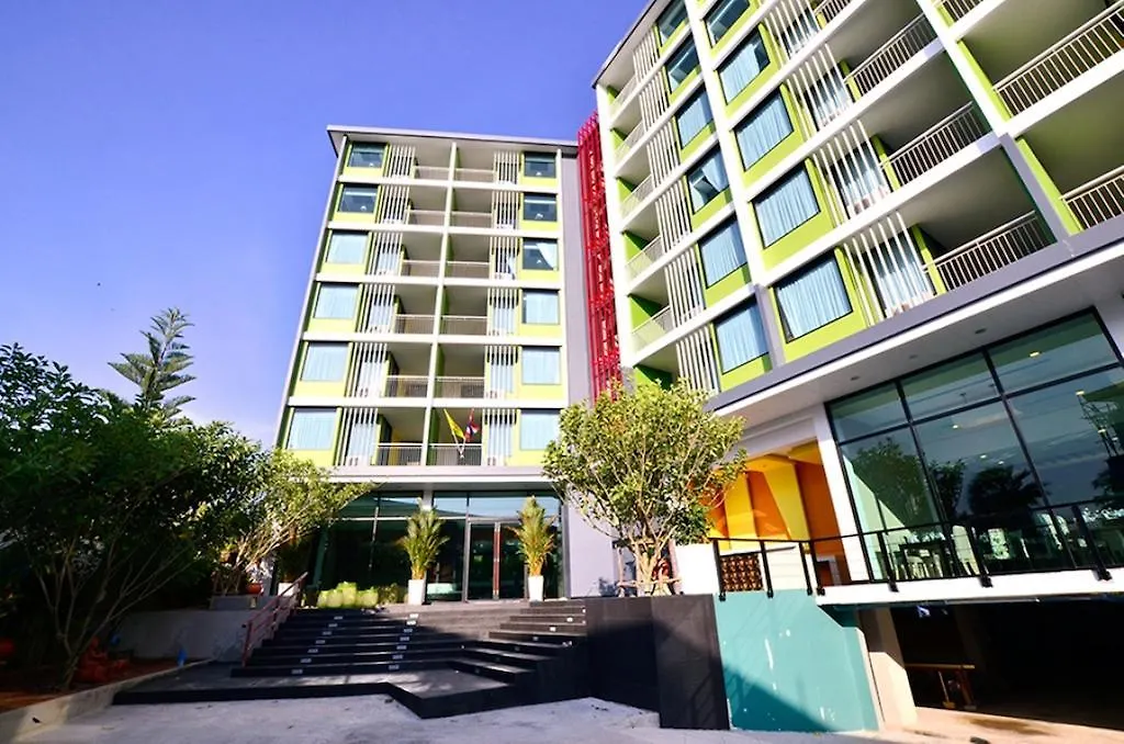 Lakkhana Poolside Resort-1