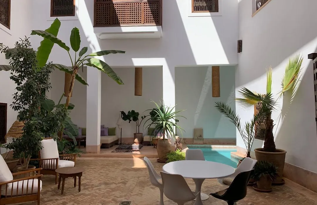 Riad Up-1