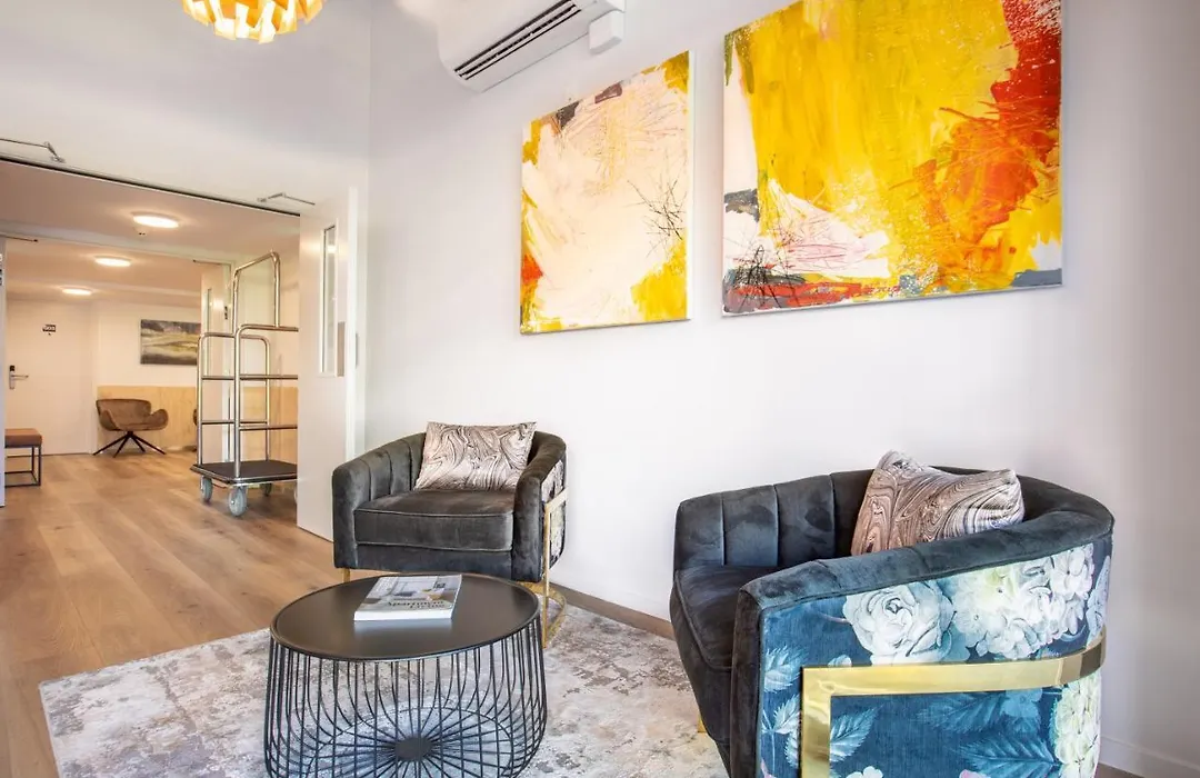 Sojourn Apartment Hotel - Riddiford-1
