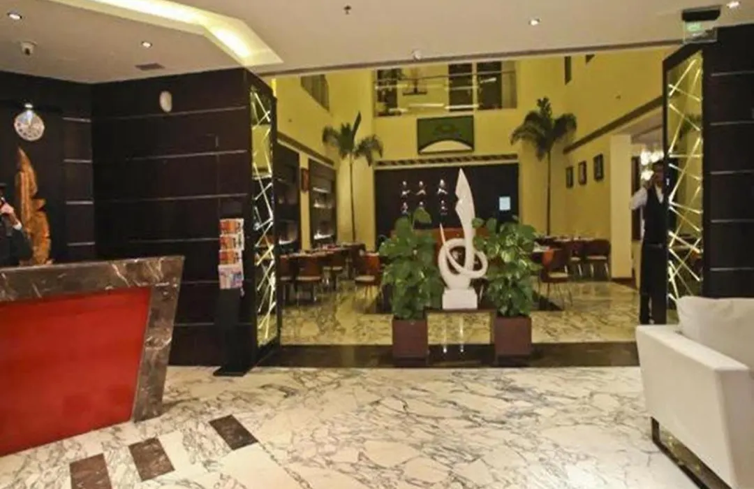 Hotel Ds Clarks Inn Gurgaon-1