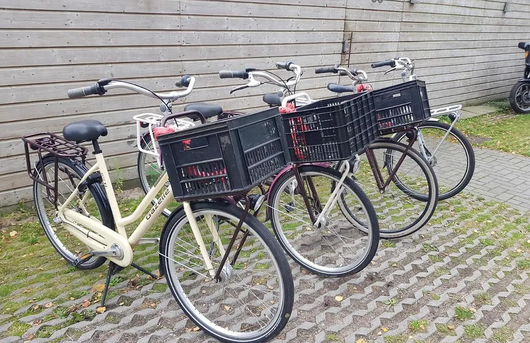 B&Boathouse Amsterdam With Bikes And Motorboat-1