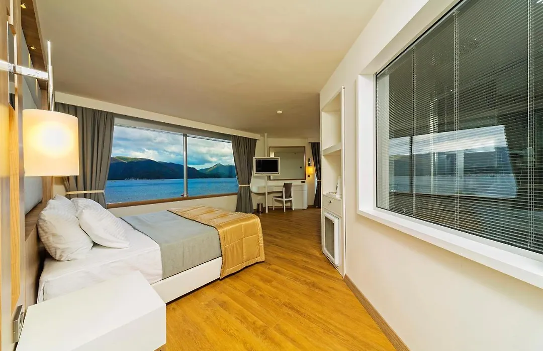 Poseidon Hotel - Adult Only-1
