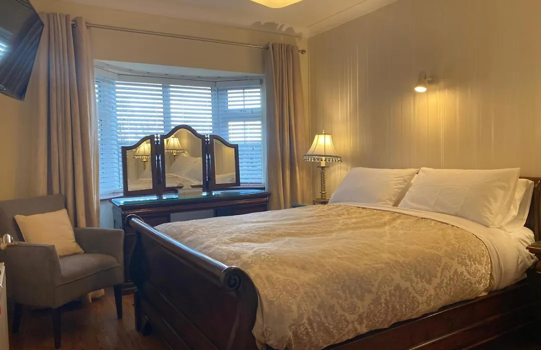 Woodhaven Manor H91Rc9D-1