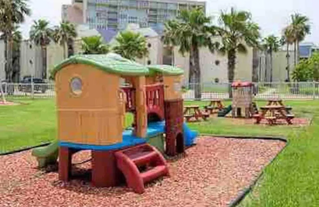 Bahia Mar Solare Tower 6Th Floor Oceanview Condo 3Bd 3Ba W Pools-1