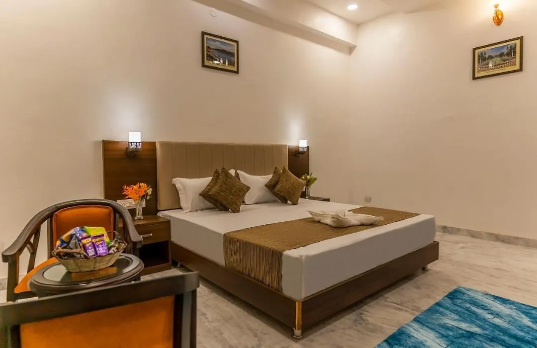 Arista - A Luxury Boutique Hotel-1