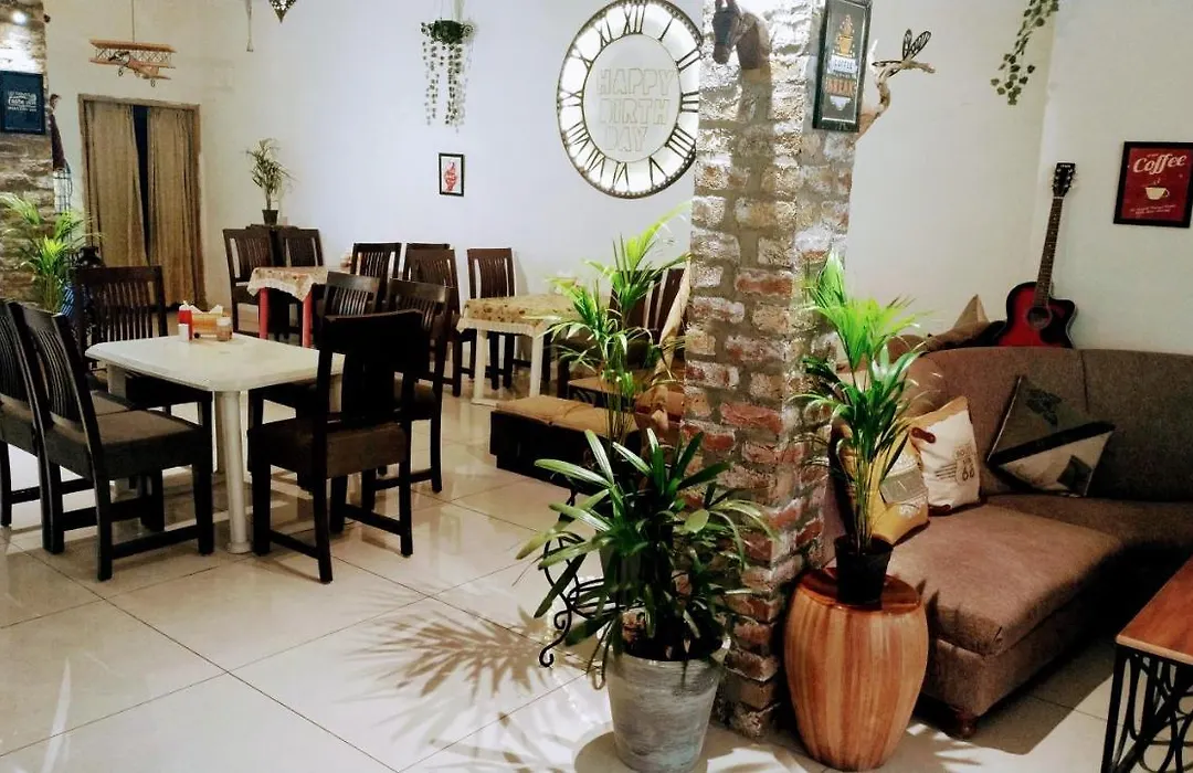 Rangbaari Stays & Cafe-1