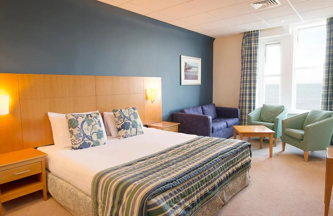 Sandbanks Hotel-1