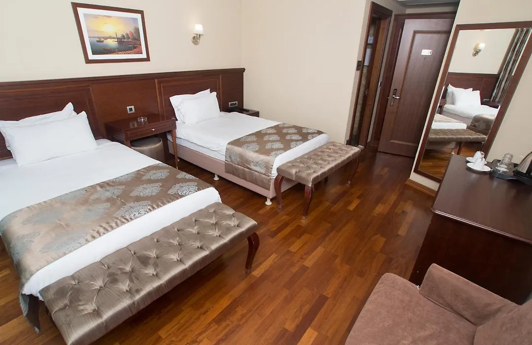 Nova Plaza Boutique Hotel & Spa-1