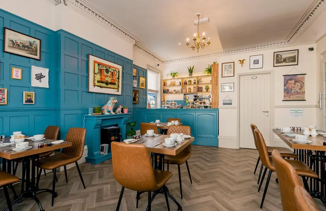 Rowntree Lodge-1