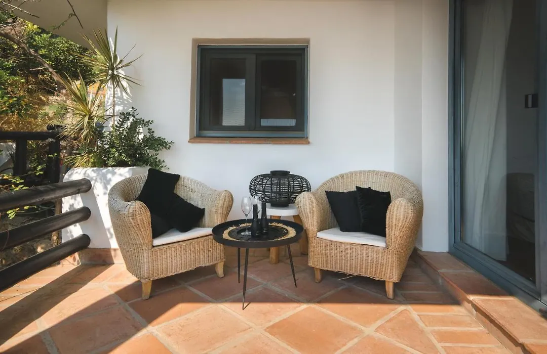 B&B Muse Marbella-1