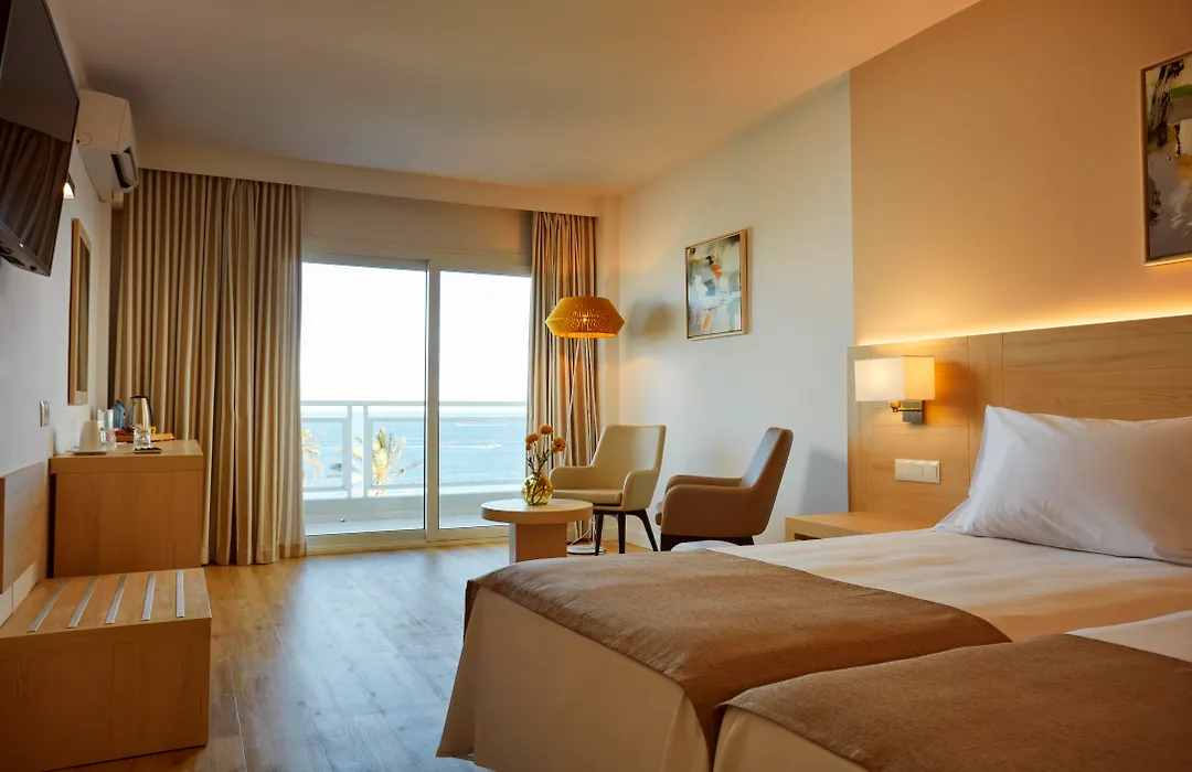 Hotel Las Arenas, Affiliated By Melia-1