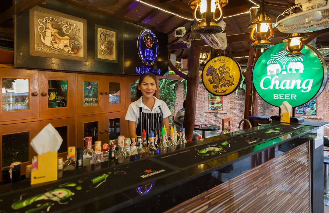 Tropica Bungalow Beach Hotel-1