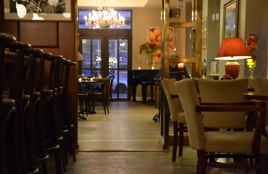 Hotel Carol-1