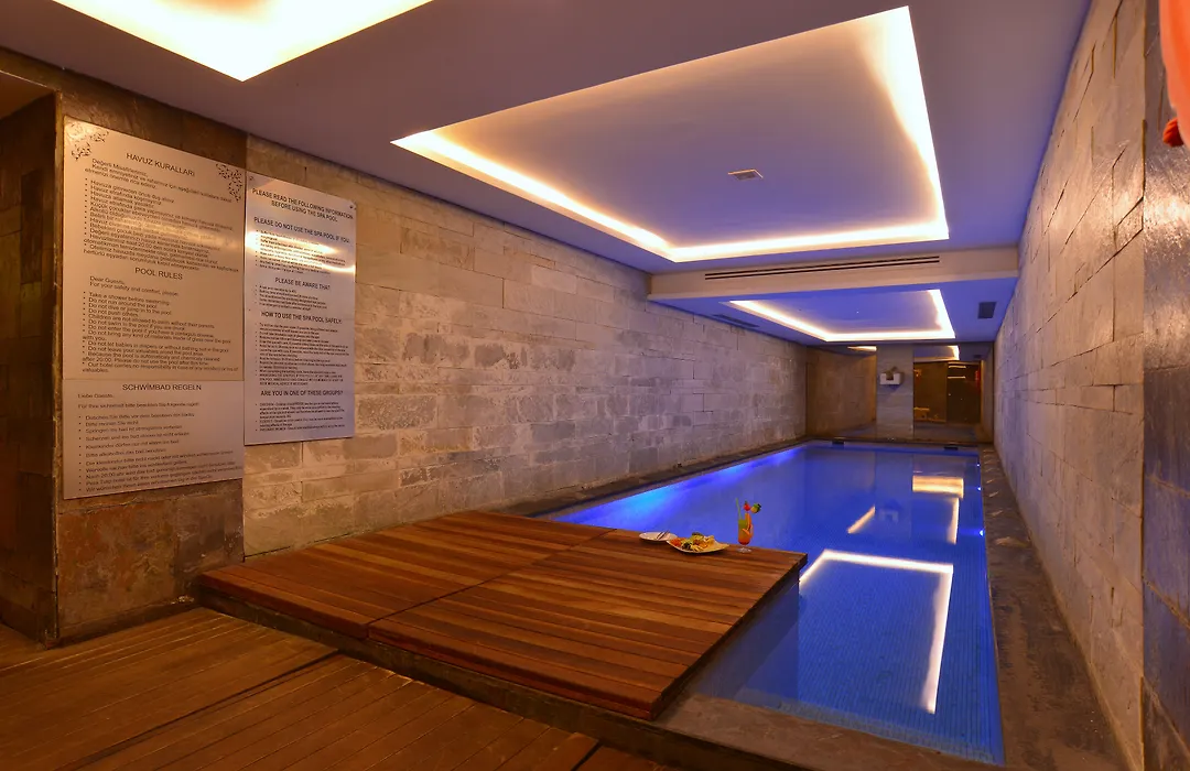 Pera Tulip Hotel & Spa-1