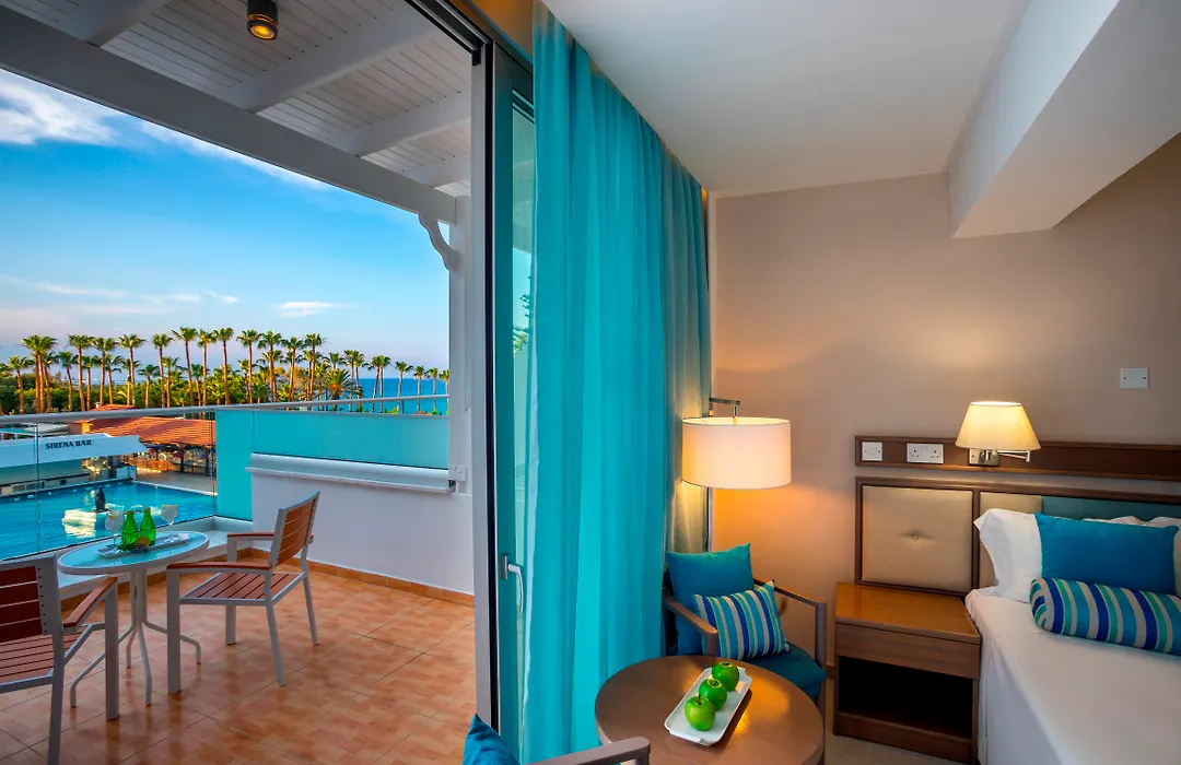 Cavo Maris Beach Hotel & Suites-1