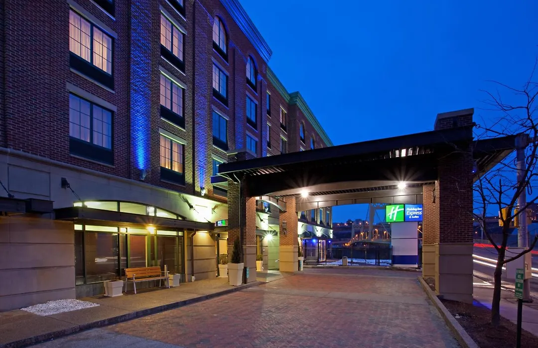 Holiday Inn Express Hotel & Suites Pittsburgh-South Side By Ihg-1