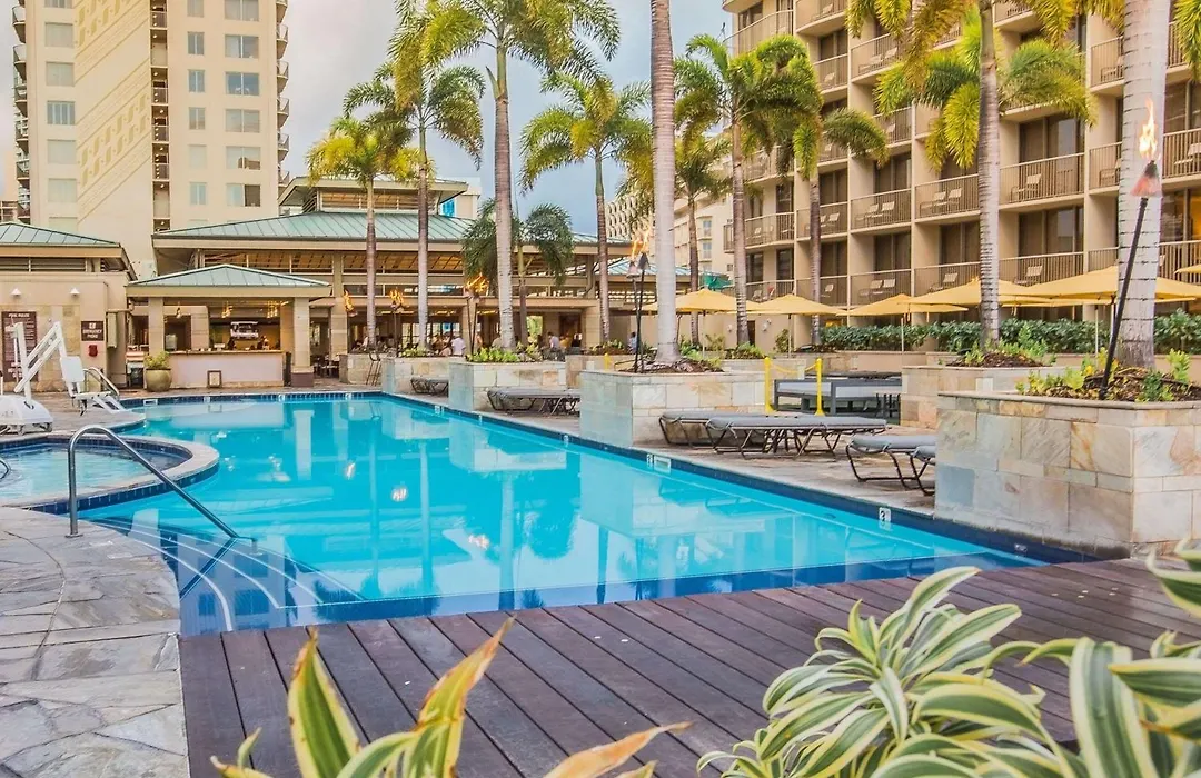 Embassy Suites By Hilton Waikiki Beach Walk-1