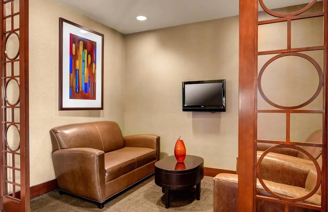 Hyatt Place Milwaukee Airport-1