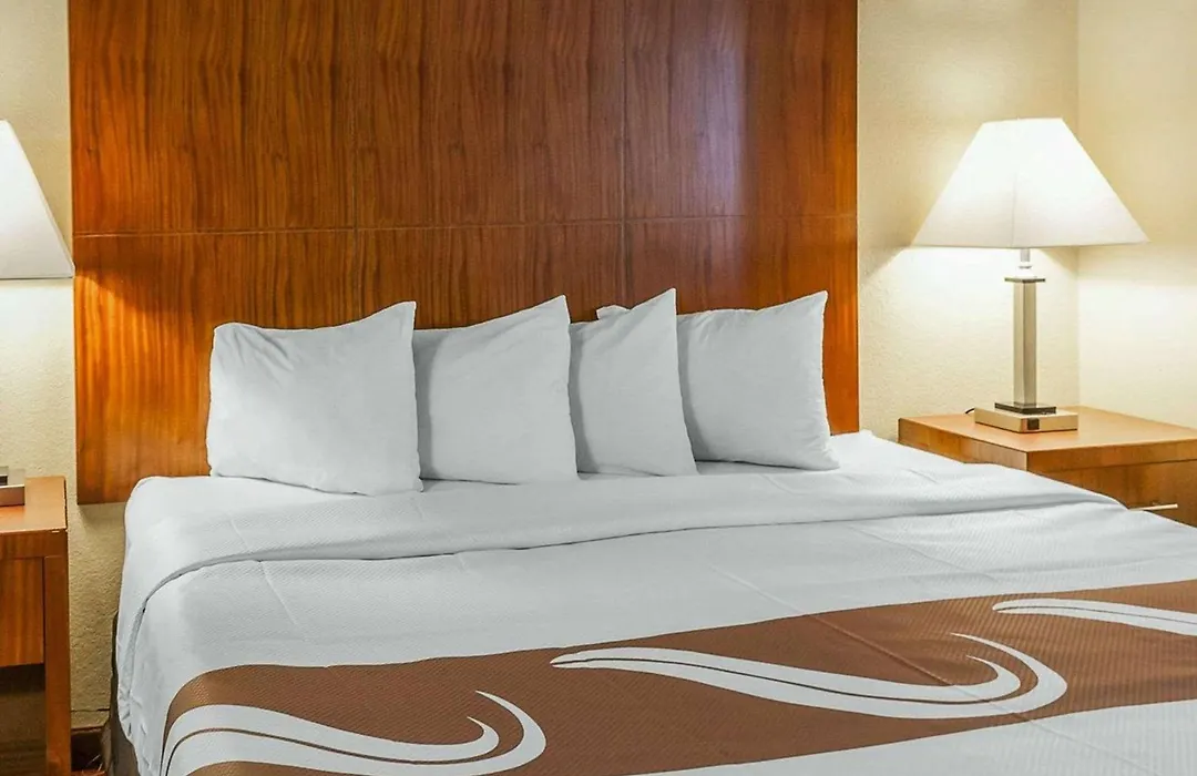 Quality Inn & Suites Albuquerque West-1