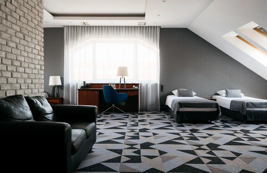 Hotel Apis-1