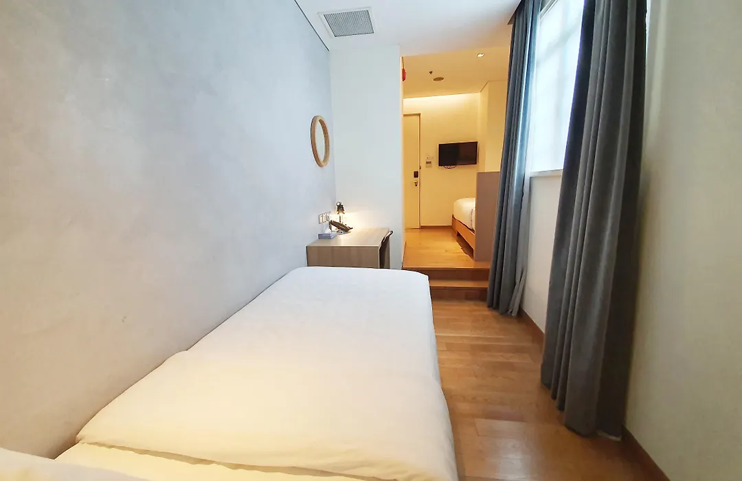 Hotel Clover 769 North Bridge Road-1