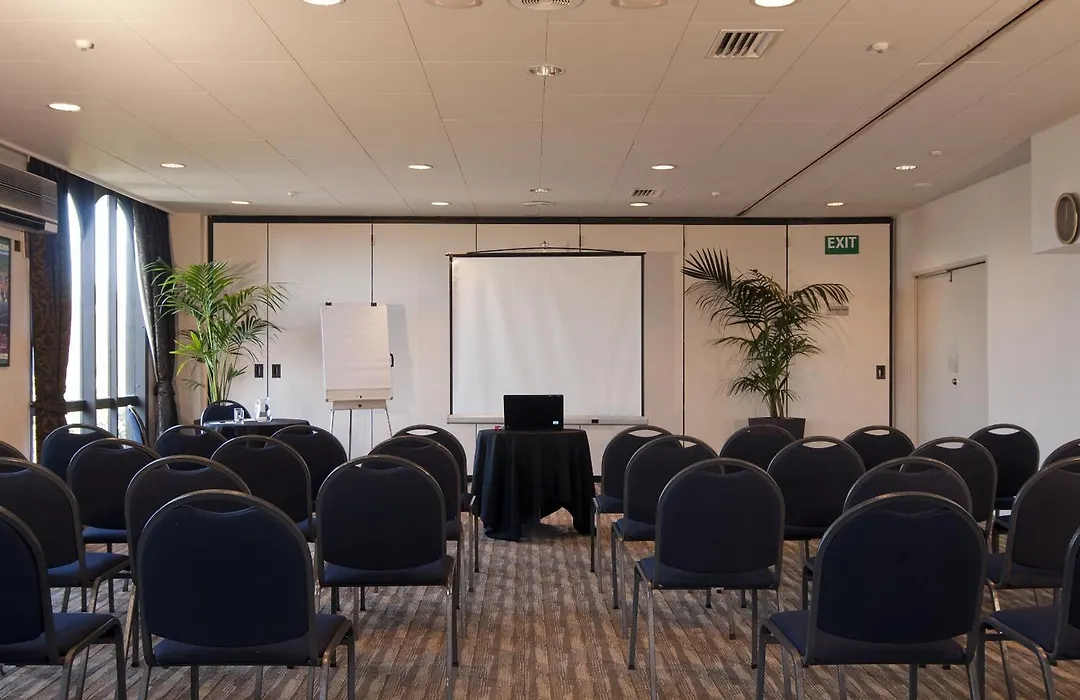 Copthorne Hotel Auckland City-1