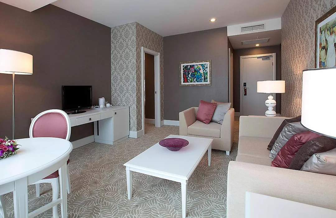 Qafqaz Baku City Hotel & Residences-1
