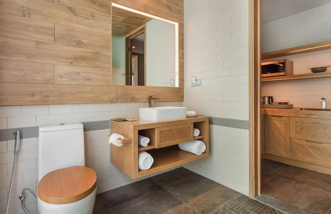 Fusion Suites Saigon-1