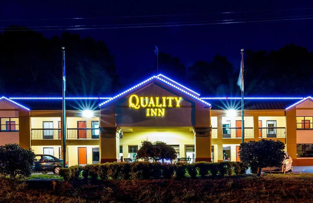 Quality Inn Tanglewood-1