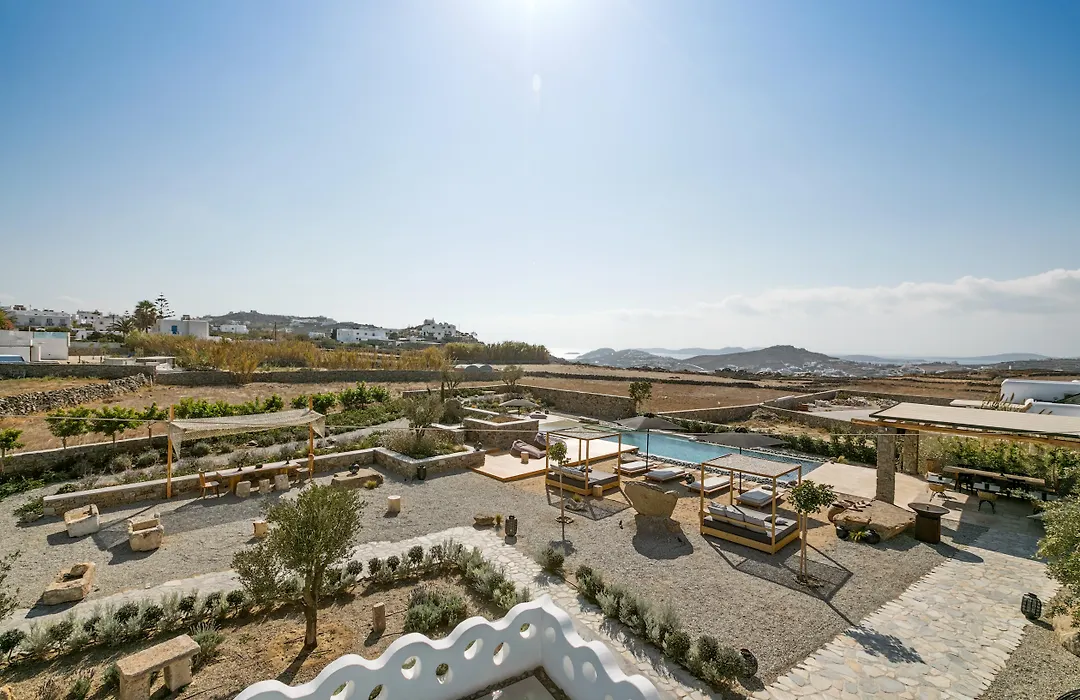 Portes Suites & Villas Mykonos-1