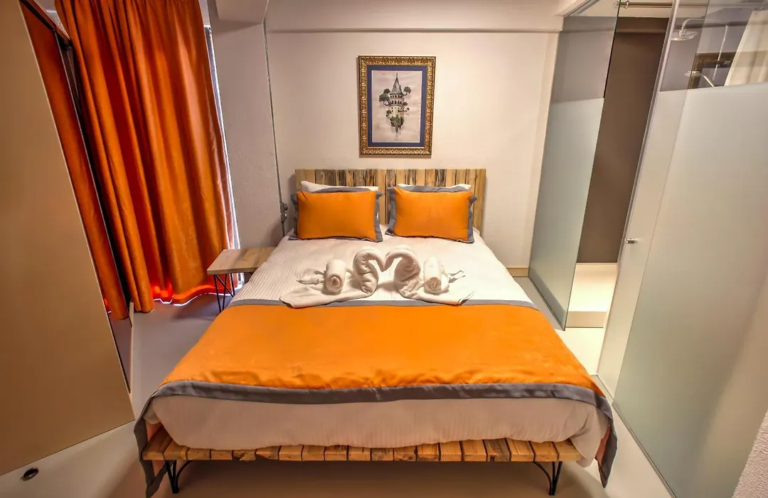 Vavien Hotel-1